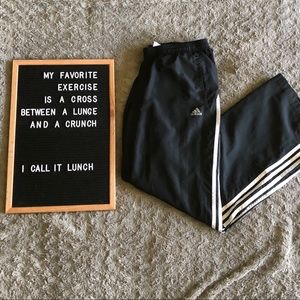 Adidas Windbreakers 🛍